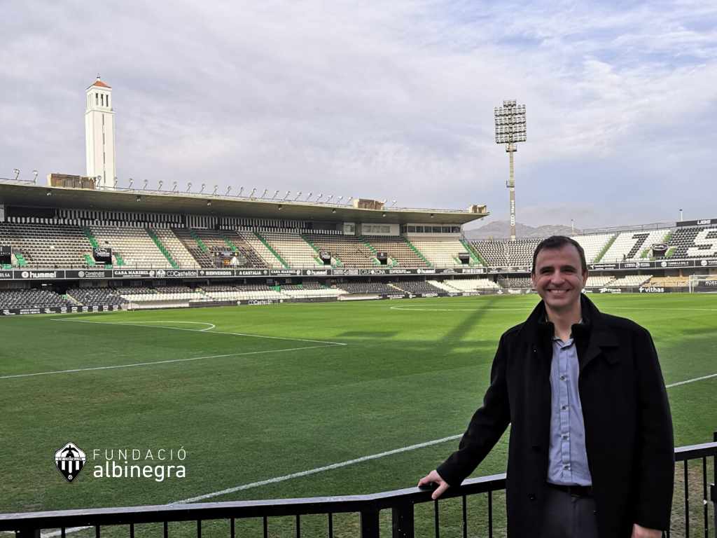 El Dr. Javier Plaza en el Nou Estadi Castalia